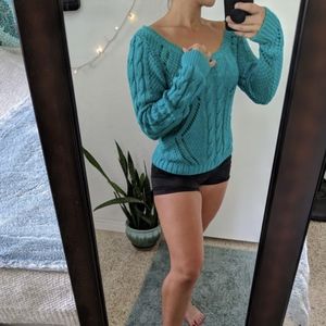 American Eagle Sweater